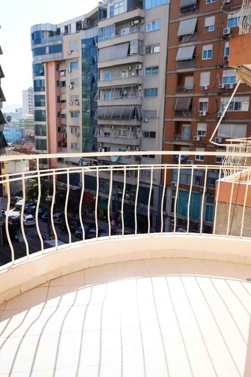 New Bazaar Bliss Leilighet Tiranë Eksteriør bilde